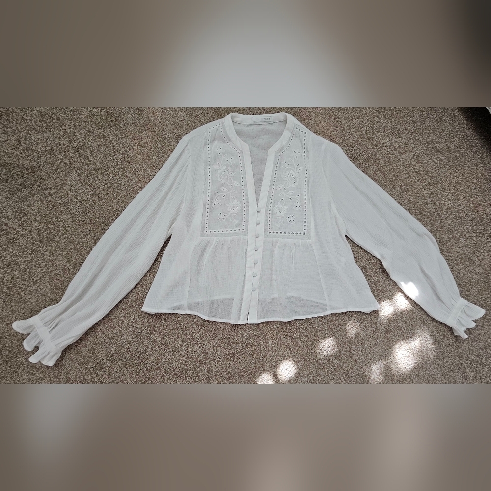 Zara White Embroidered Blouse